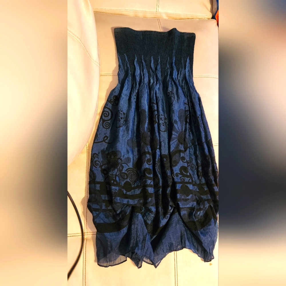 Beautiful deep blue strapless dress size 10